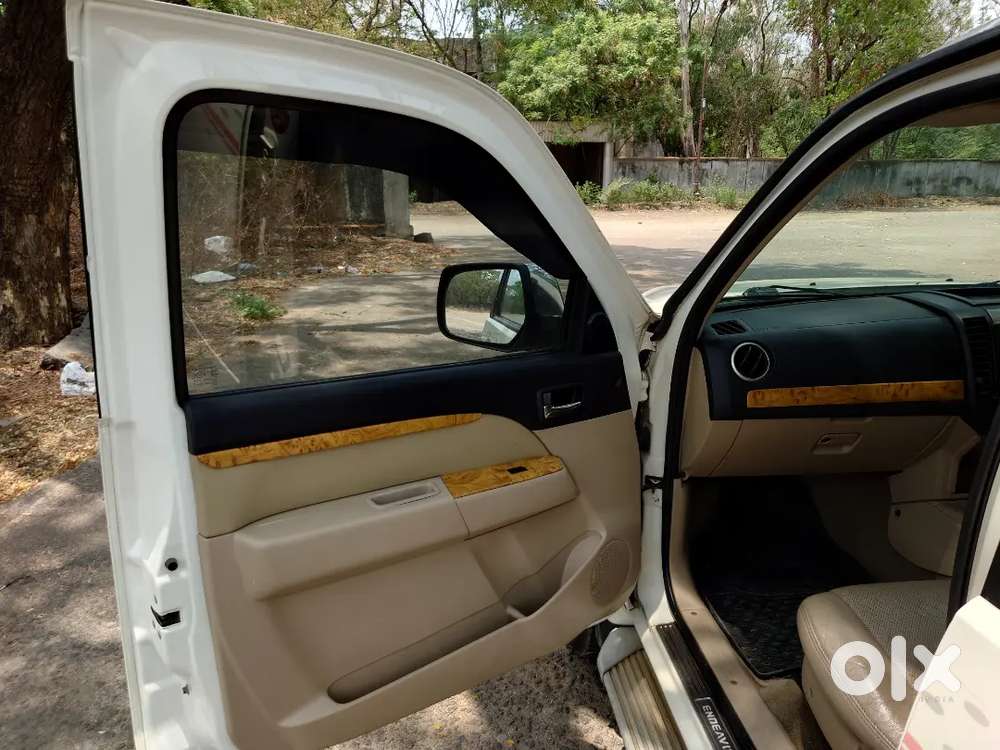Ford Endeavour Diesel At 2011 Model