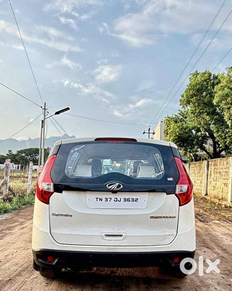 Mahindra Marazzo M4, 2019, Diesel