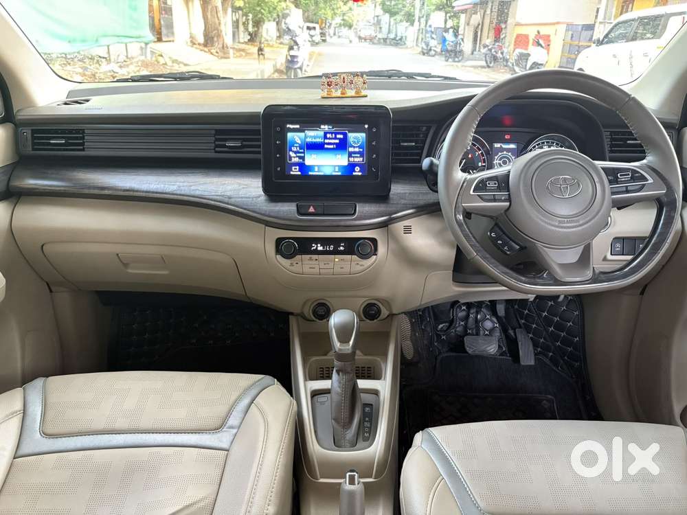 Toyota Rumion V At, 2024, Petrol