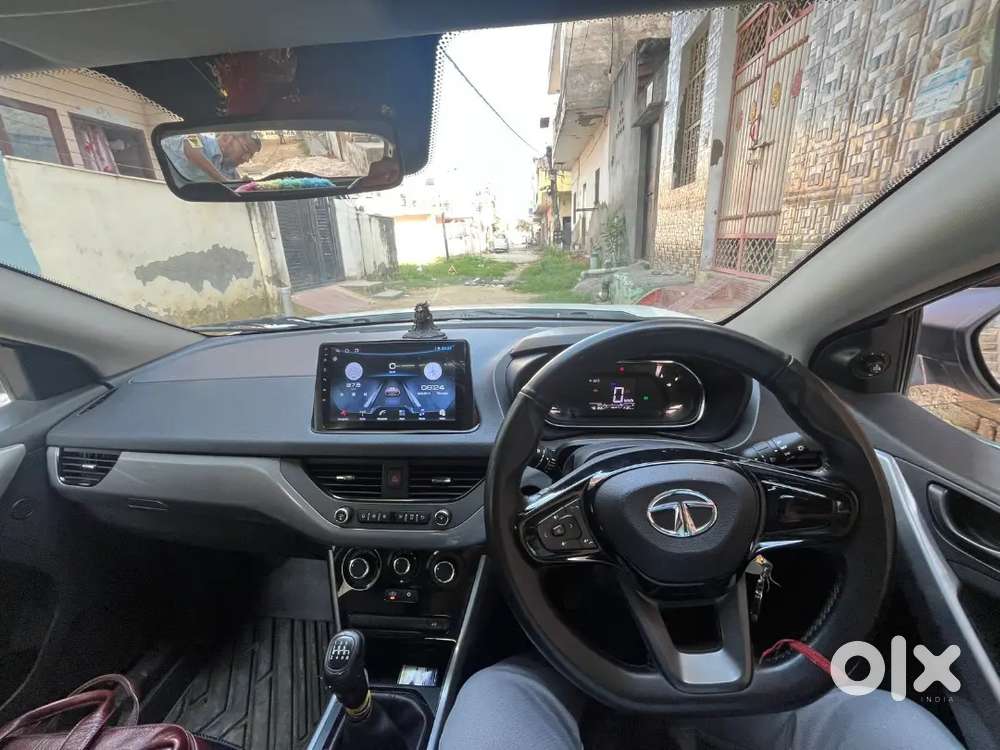 Nexon Dual Fuel (cng/petrol)  All Original  25+ Avg  Sunroof