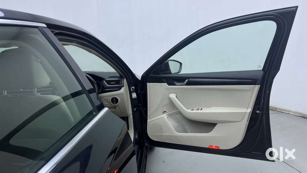 Skoda Superb 2.0 L&k Tsi At, 2016, Diesel