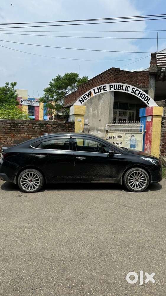 Hyundai Verna Petrol 2021
