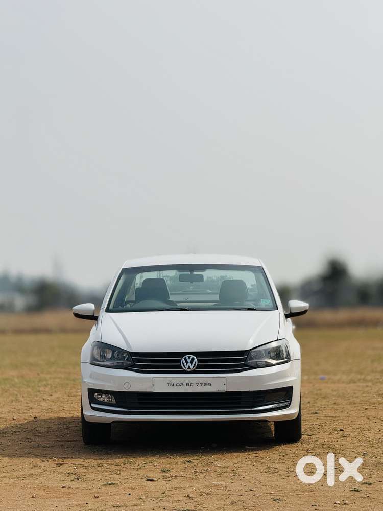 Volkswagen Vento 1.2 Tsi Highline Plus At, 2015, Petrol