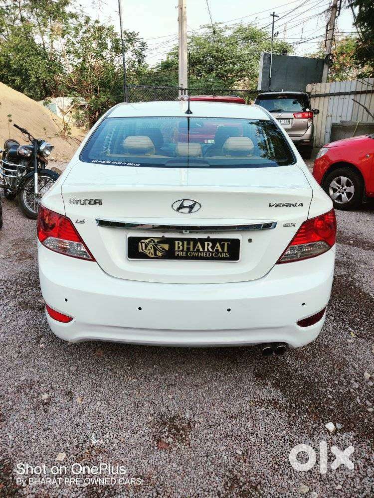 Hyundai Verna 1.6 Sx Crdi, 2012, Diesel