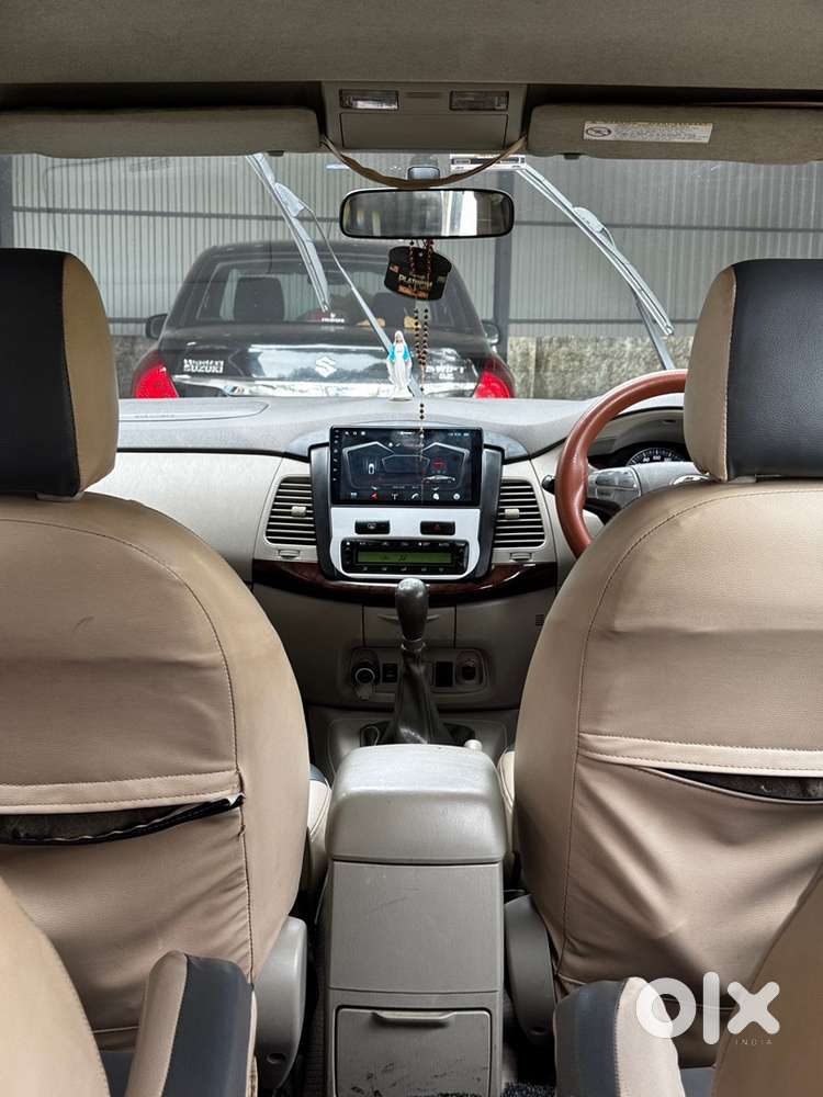 Toyota Innova Diesel 2012