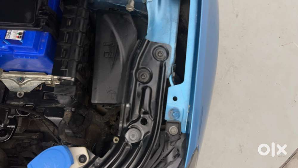 Skoda Slavia Ambition 1.0l Tsi At, 2022, Petrol