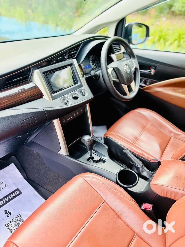 Toyota Innova Crysta 2016