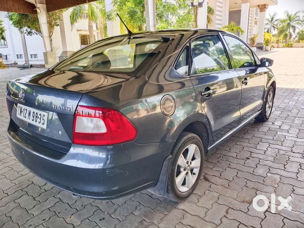 Skoda Rapid Elegance 2016 Diesel Manual