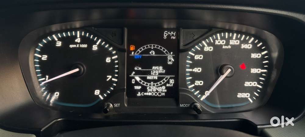 Tata Punch Camo Adventure Mt, 2023, Petrol