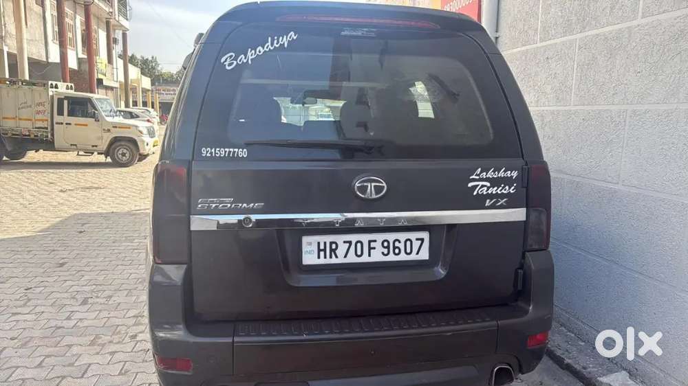 Tata Safari Storme 6+1 =7 Gear Top Modle Vx