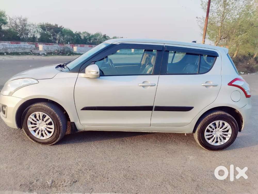 A Very Good Condition All Papers Complete Pollution Valid 4 Tyre New