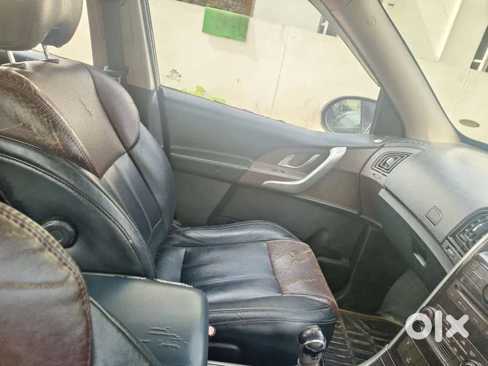 Mahindra Xuv500 2012