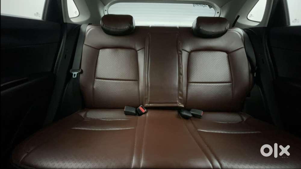 Hyundai New I20 1.2 Asta (o) Mt, 2023, Petrol