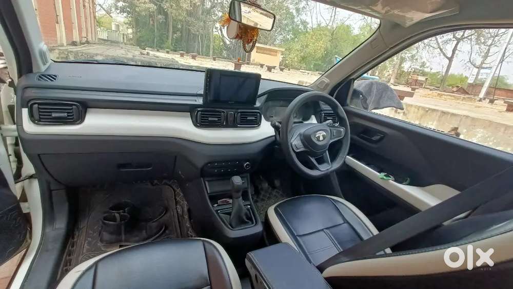 Tata Panch Pure 1.2 Petrol Cng
