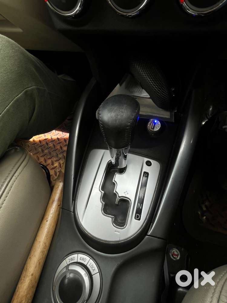 Outlander 4x4 Petrol 2.4l Cvt Luxury Vehicle