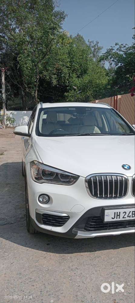 Bmw X1 2017 White Colour Vip Number