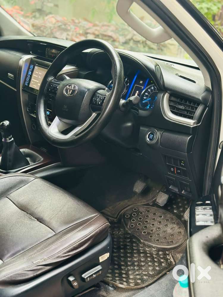 Toyota Fortuner 4x2 Mt 2.8 Diesel, 2016, Diesel