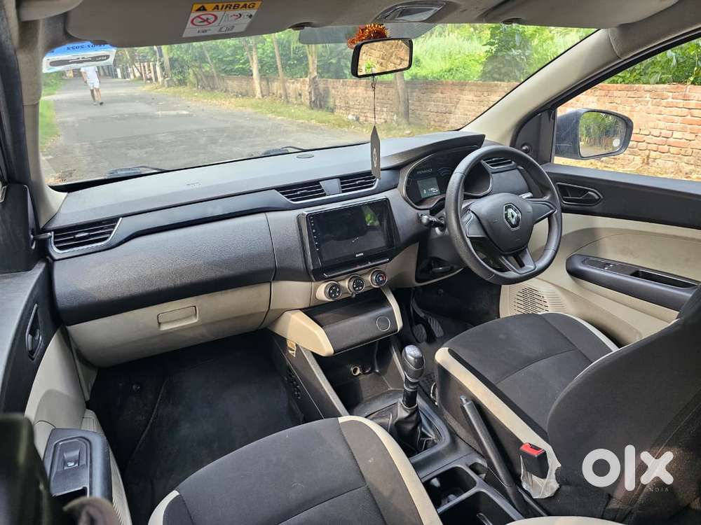 Renault Triber Rxl, 2022, Petrol