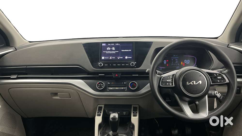 Kia Carens 1.4 Prestige 7 Str, 2022, Petrol