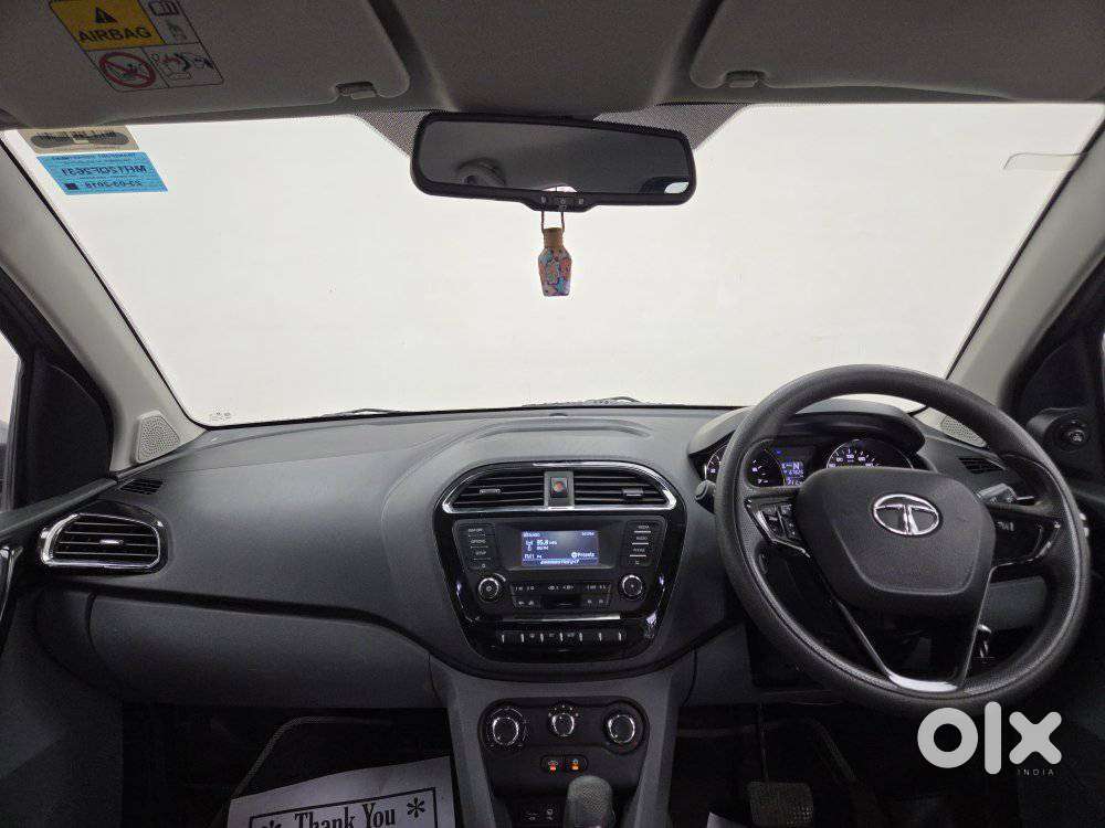 Tata Tigor Xza, 2018, Petrol