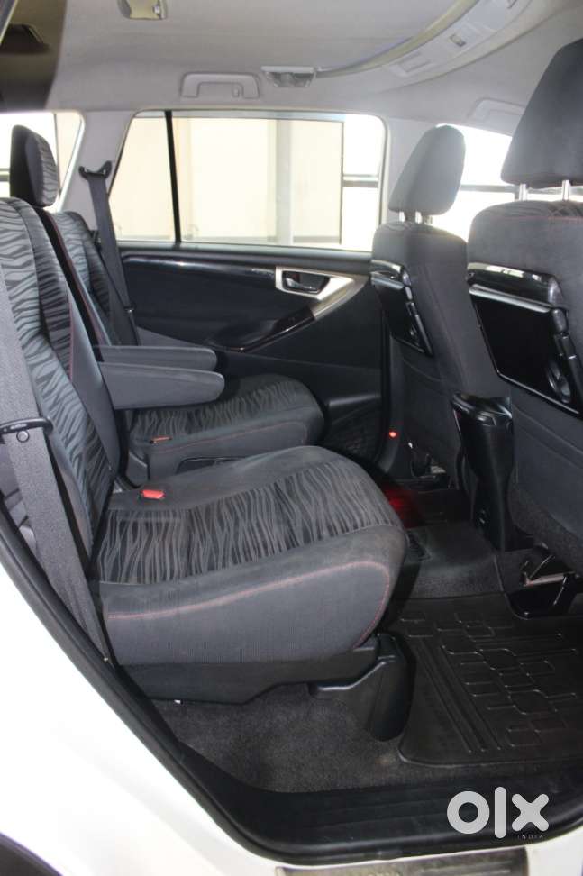 Toyota Innova Crysta Touring Sport 2.4 Mt, 2017, Diesel