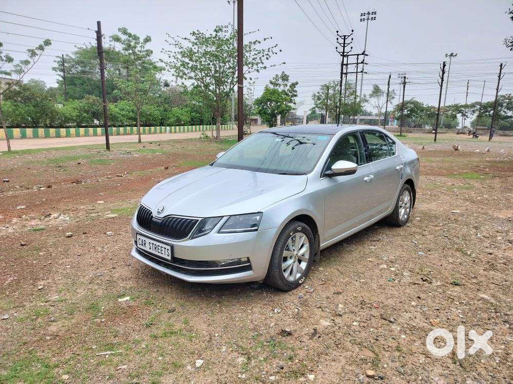 Skoda Octavia 1.8 Tsi Style Plus At, 2017, Petrol