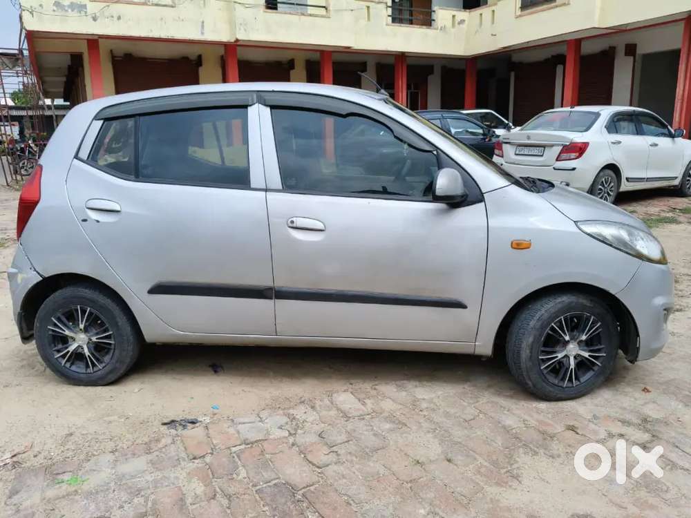 Hyundai I10 Magna Petrol 2012