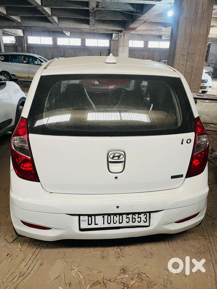 Hyundai Petrol Manual 2012