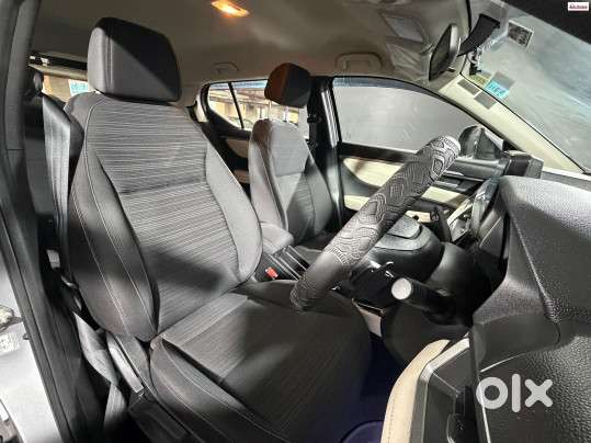Honda Elevate V Cvt, 2025, Petrol