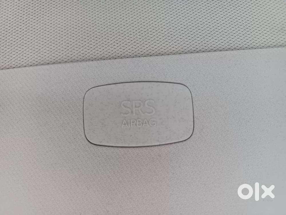Mahindra Xuv700 Ax7 Luxury Pack Awd, 2022, Petrol