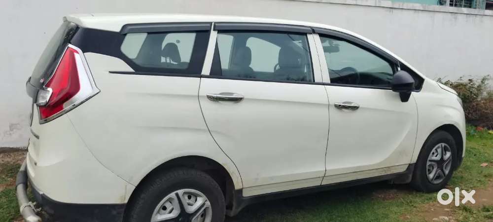 Mahindra Marazzo Diesel 2019