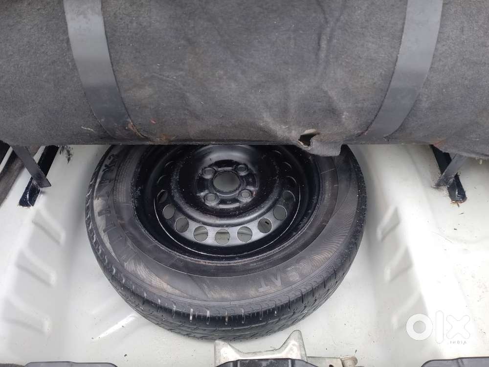 Maruti Suzuki Dzire 1.2 Vxi Cng, 2020, Cng & Hybrids