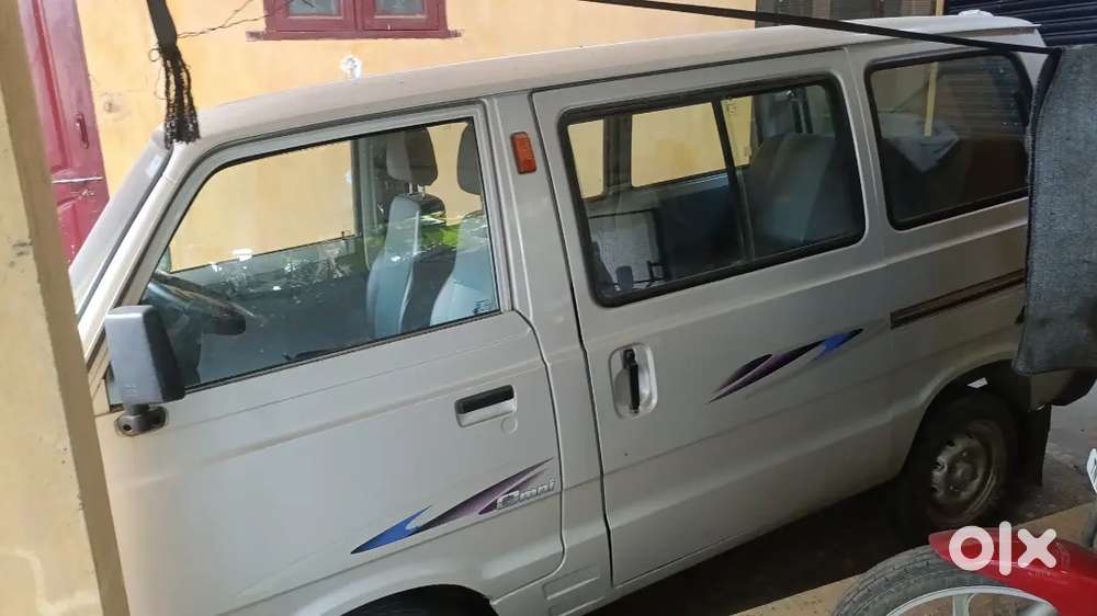 Maruti Suzuki Omni 2017 Petrol 11000 Km Driven