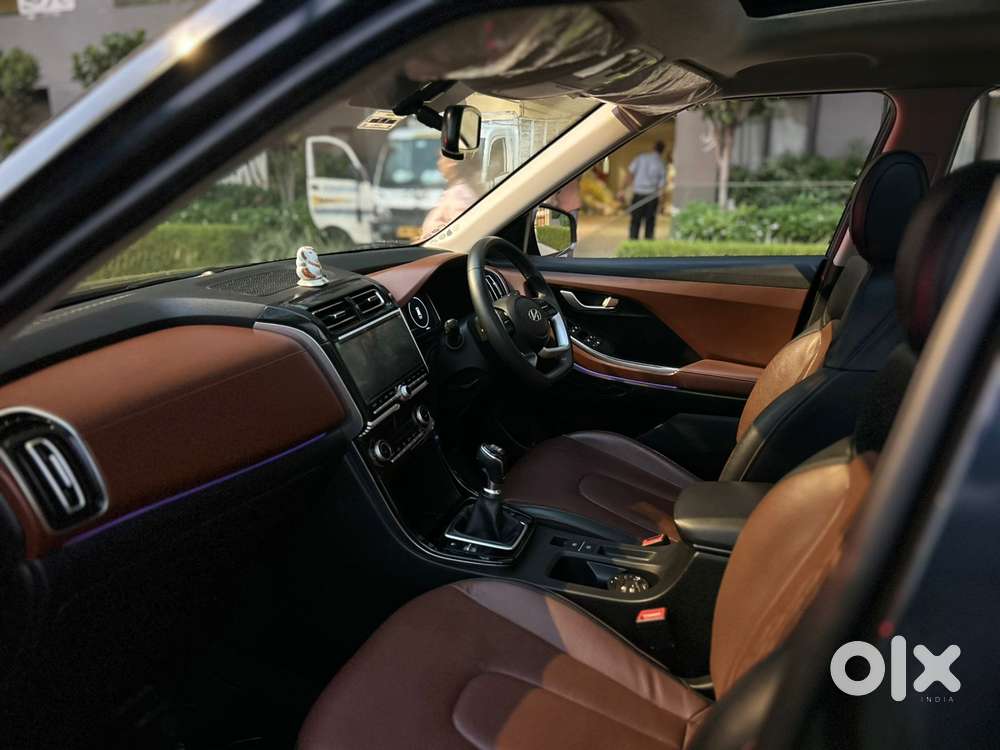 Hyundai Alcazar 2.0 Signature (o) Petrol At 6 Str, 2021, Petrol