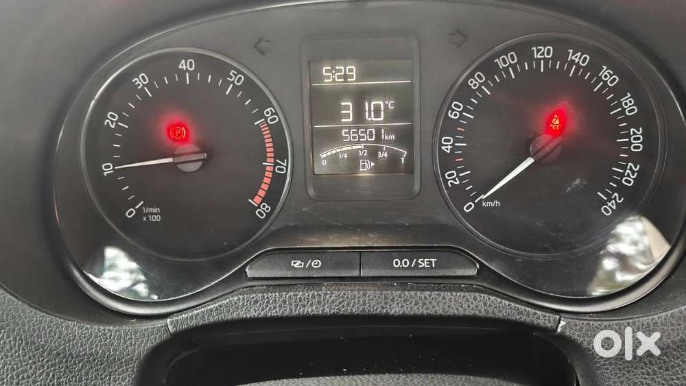 Skoda Rapid 1.0 Style At, 2020, Petrol