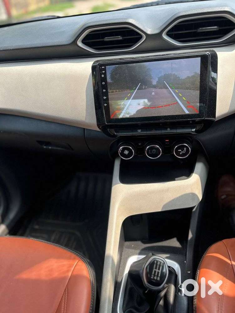 Nissan Magnite 1.0 Xv Executive Turbo, 2022, Petrol