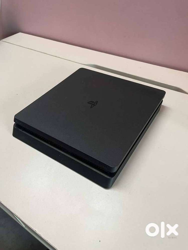PS4 along with games
