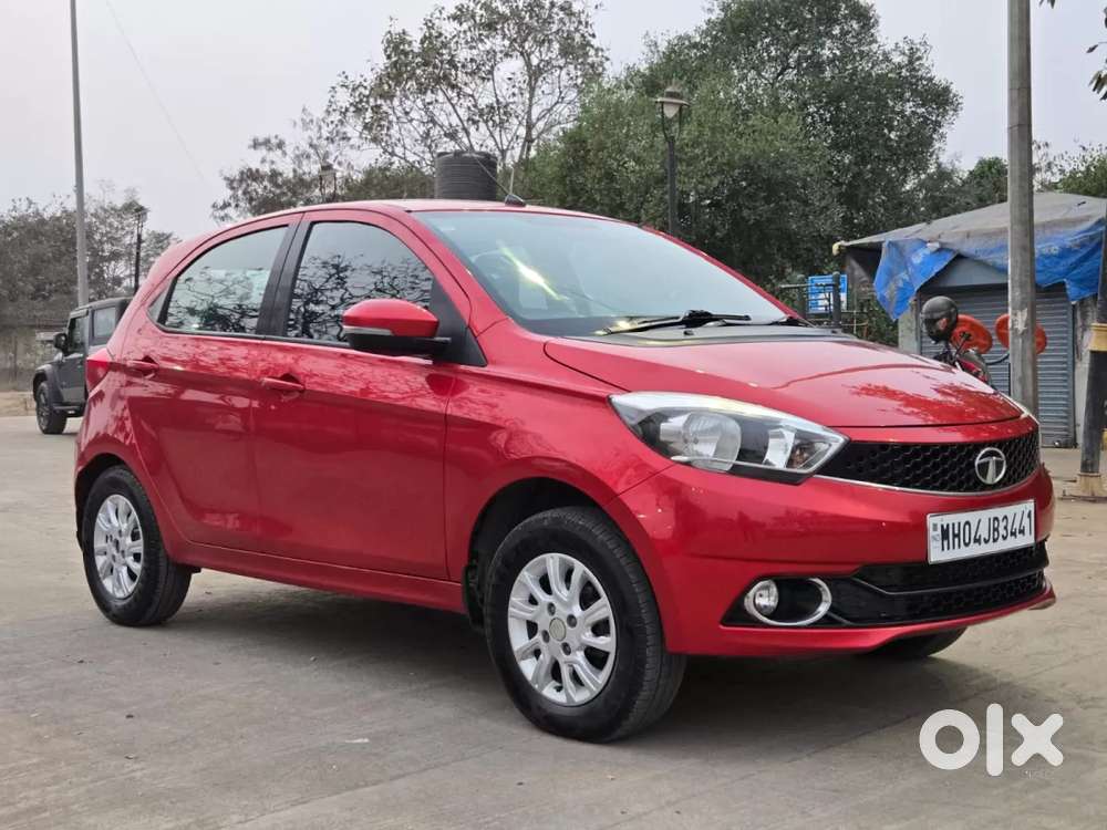 Tata Tiago Xza, 2017, Petrol