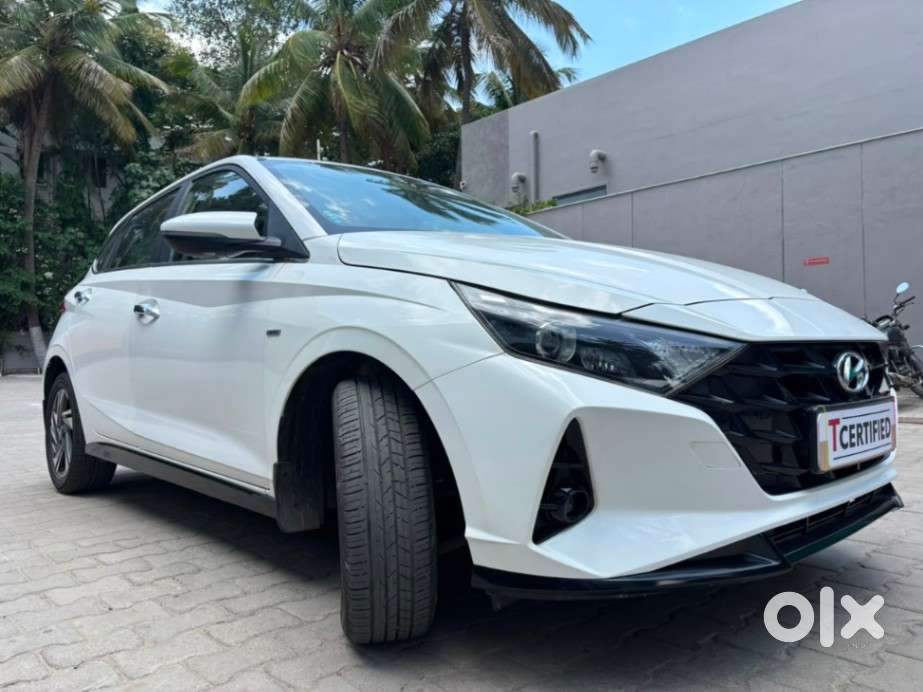 Hyundai I20 Asta (o) 1.2 Ivt, 2023, Petrol