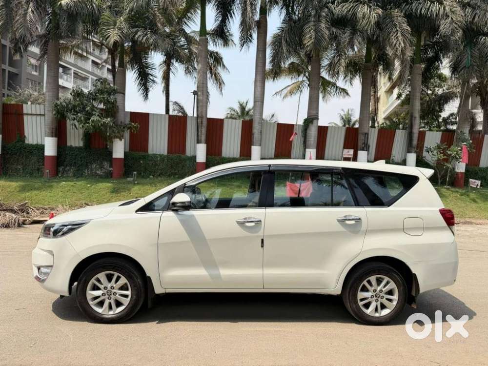 Toyota Innova Crysta 2.4 V, 2018, Diesel