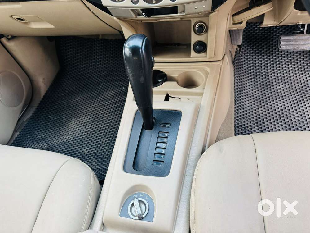 Ford Endeavour 3.0l 4x4 At, 2013, Diesel