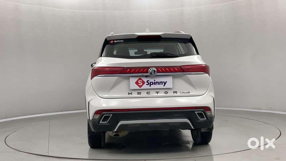 Mg Hector Plus Sharp Pro 1.5 Turbo Petrol Cvt 6 Str, 2023, Petrol