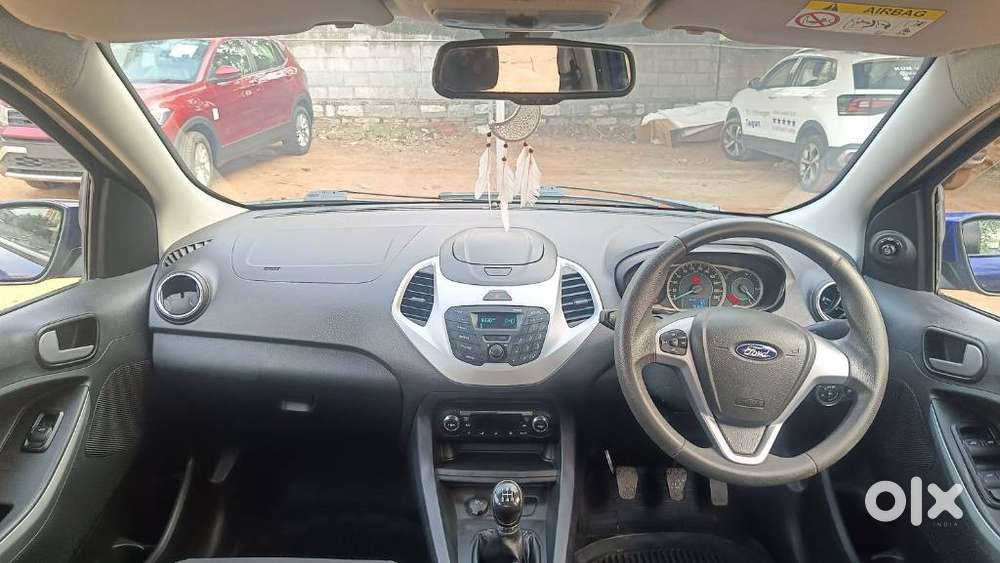Ford Figo 2012-2015 Petrol Titanium, 2016, Petrol