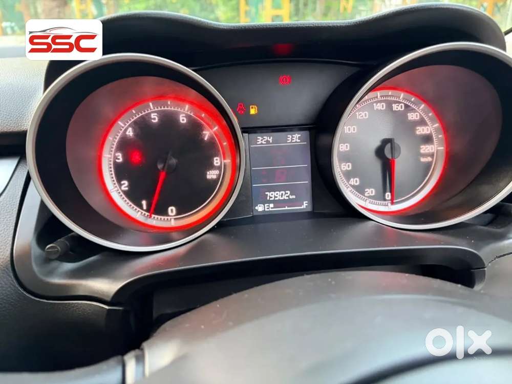 Maruti Suzuki Swift 1.3 Zxi, 2021, Petrol