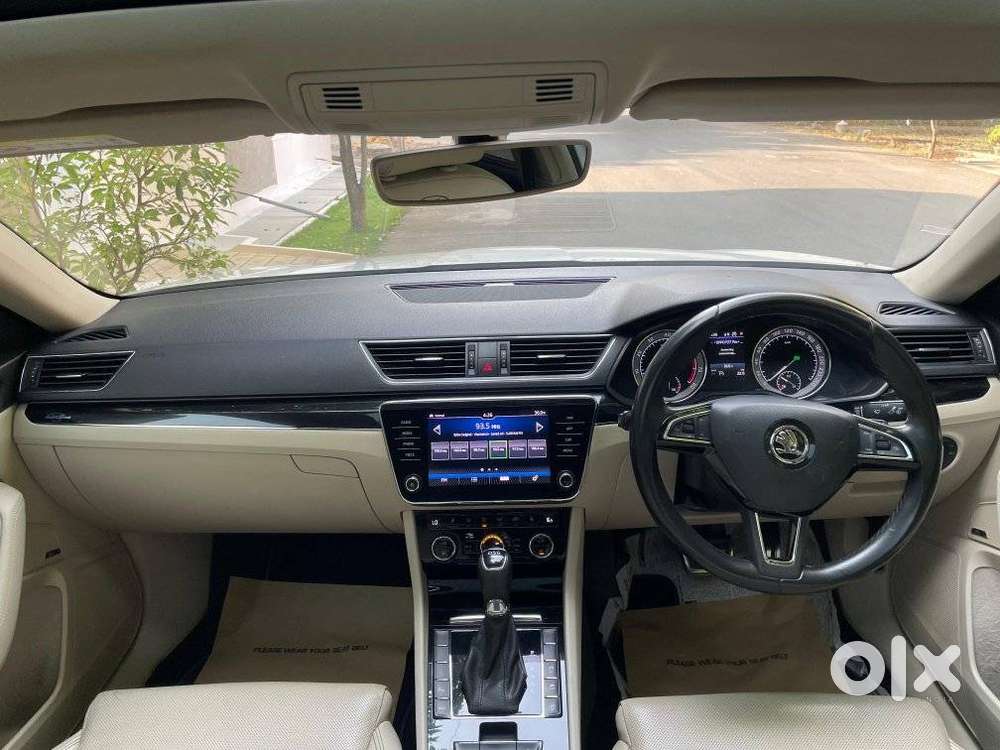 Skoda Superb, 2020, Petrol