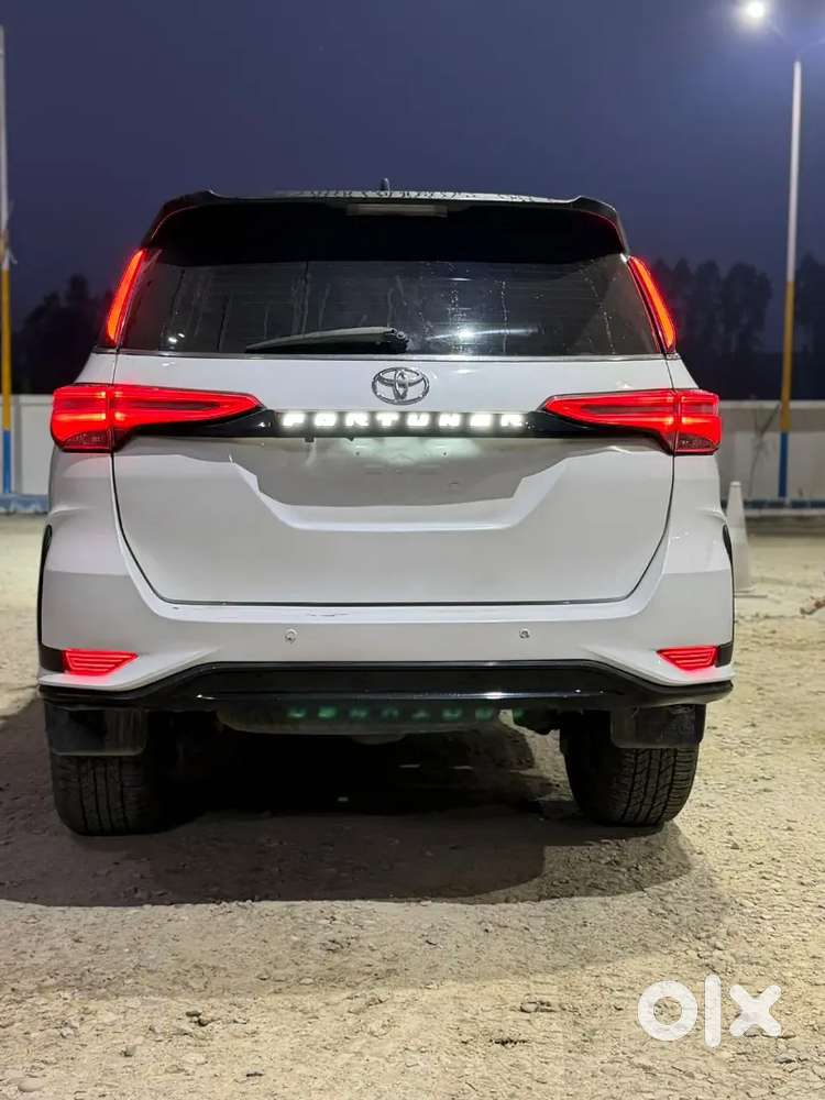 Urgent Sale Fortuner Legender Converted  Vip No.  New Tyre Yokohama