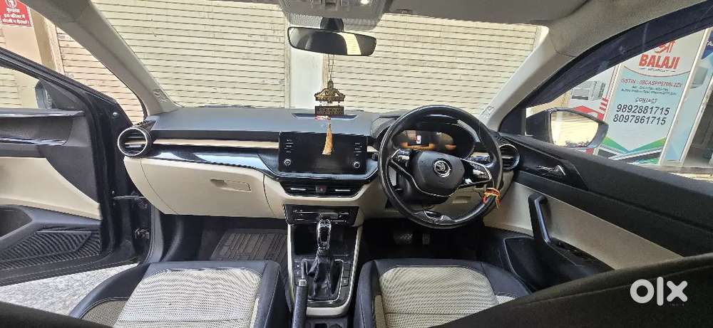 Skoda Slavia 2023 Petrol Well Maintained