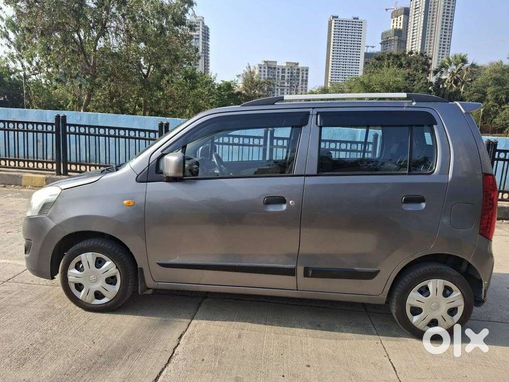 Maruti Suzuki Wagon R Vxi Amt1.2, 2017, Petrol