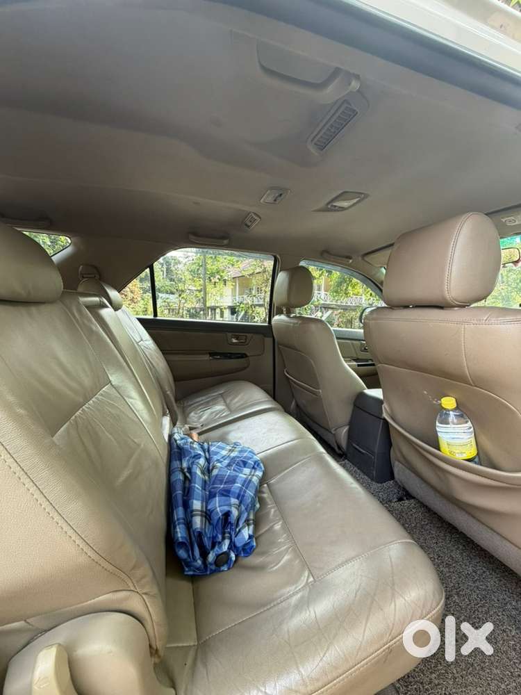 Toyota Fortuner Diesel 2012
