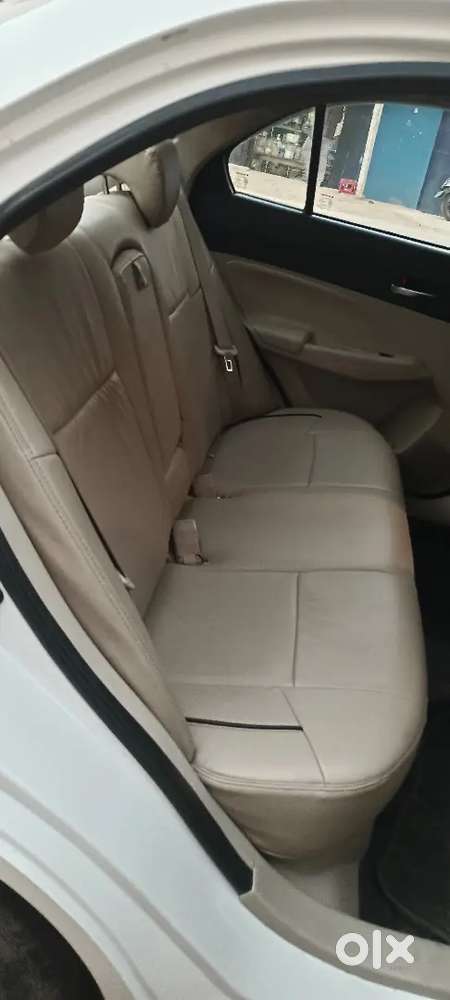 Maruti Dzire 1.2 Vxi 2023